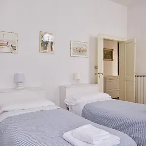 Appartement Lustraferi, Venise